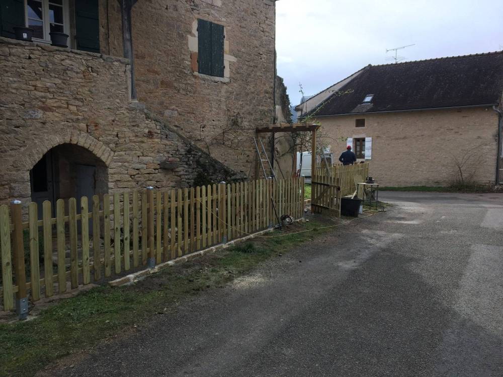 cloture en bois